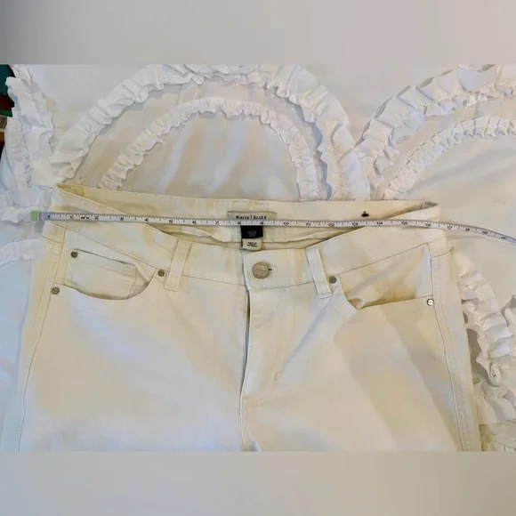 White House Black Market Noir Cut White Women's Jeans Size 12 - Picture 7 of 12